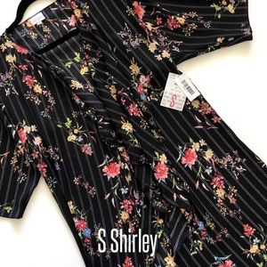 Lularoe small Shirley kimono coverup